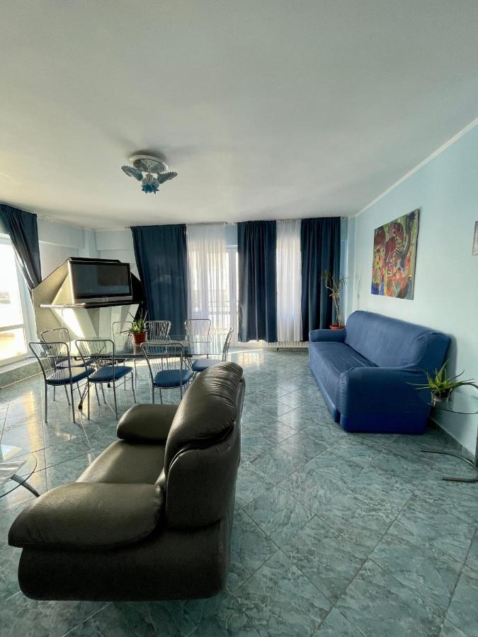 Luanaapartments #1 Otopeni Exterior foto